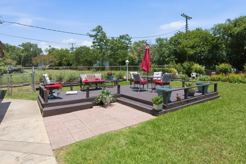 4100 Big Bend Trail Lake Worth, TX 76135
