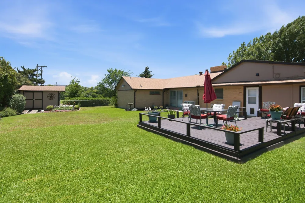 4100 Big Bend Trail Lake Worth, TX 76135