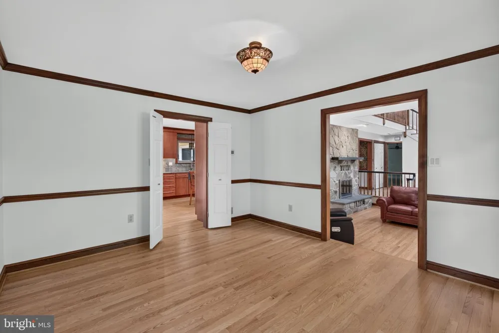 427 UPPER PIKE CREEK ROAD Newark, DE 19711