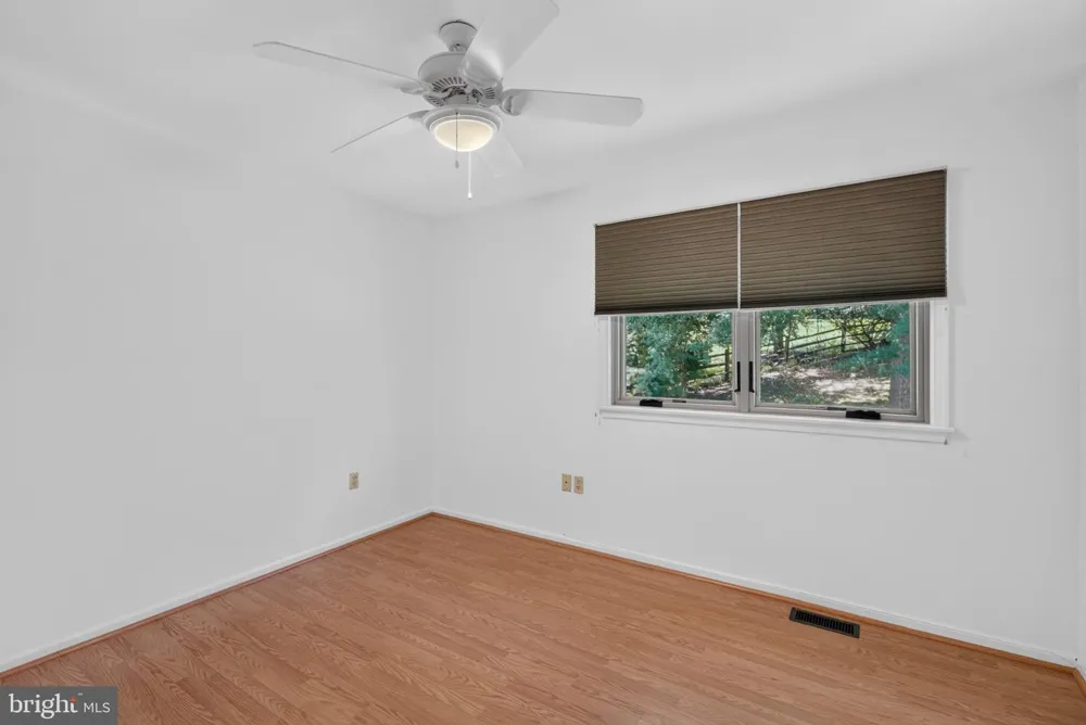 427 UPPER PIKE CREEK ROAD Newark, DE 19711