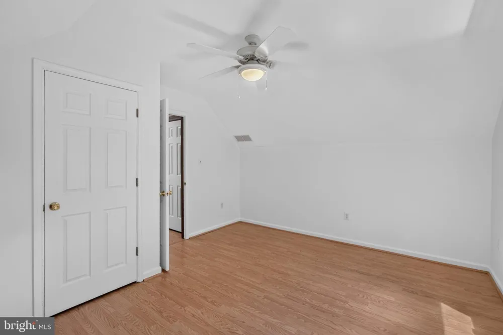 427 UPPER PIKE CREEK ROAD Newark, DE 19711