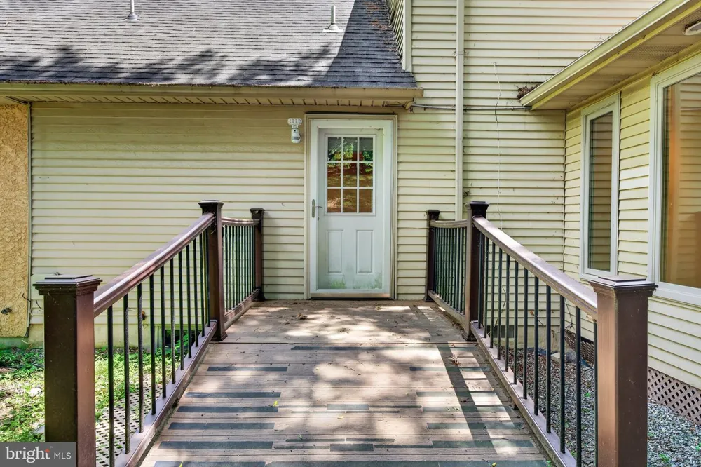 427 UPPER PIKE CREEK ROAD Newark, DE 19711