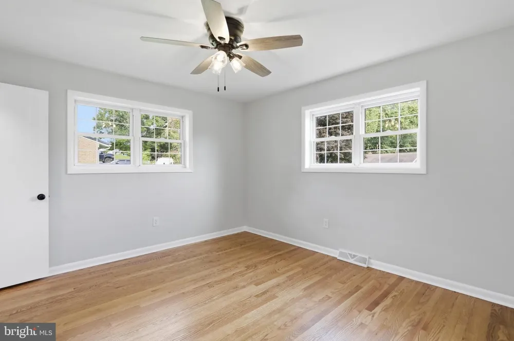11524 GREENBERRY Hagerstown, MD 21740