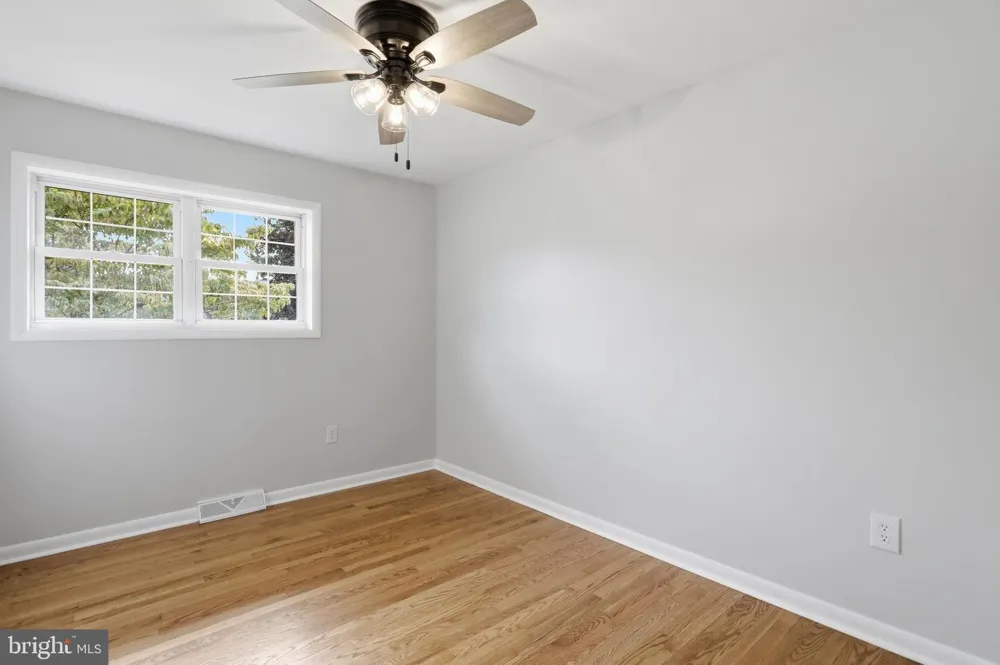 11524 GREENBERRY Hagerstown, MD 21740