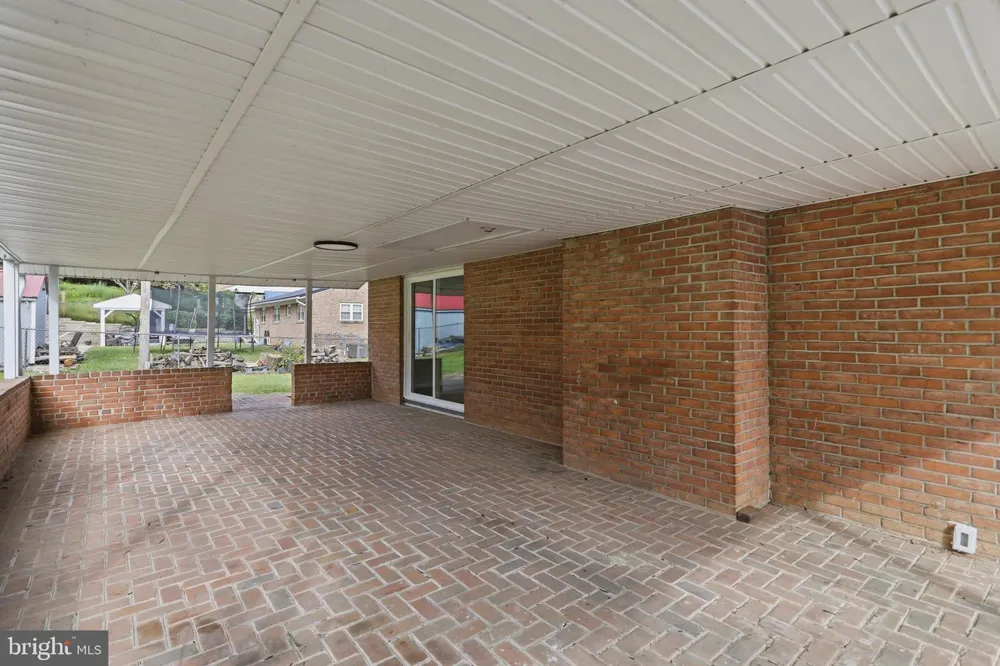 11524 GREENBERRY Hagerstown, MD 21740