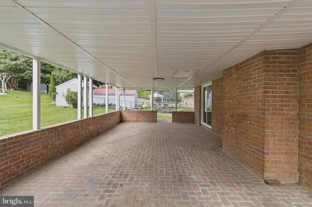 11524 GREENBERRY Hagerstown, MD 21740