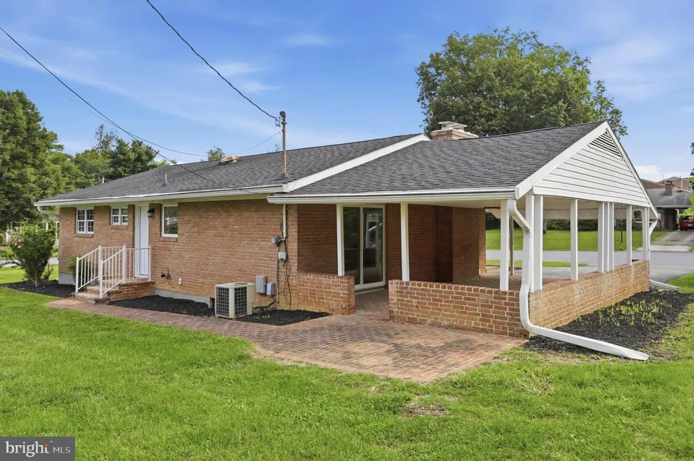11524 GREENBERRY Hagerstown, MD 21740