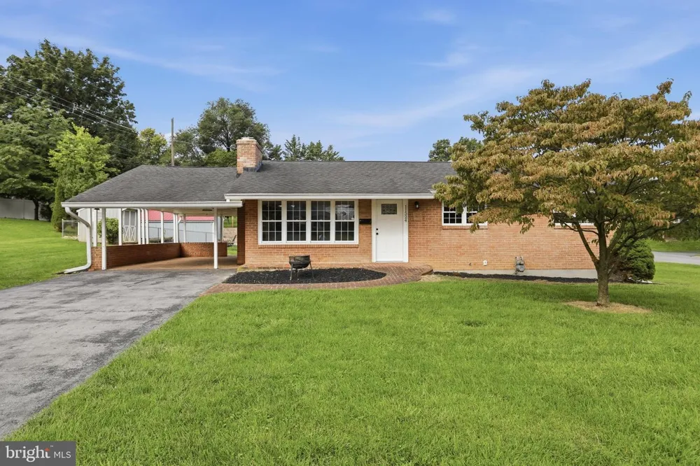 11524 GREENBERRY Hagerstown, MD 21740