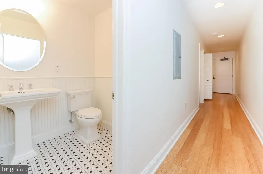 1518 SPRUCE STREET #4A Philadelphia, PA 19102