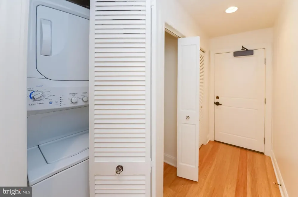 1518 SPRUCE STREET #4A Philadelphia, PA 19102