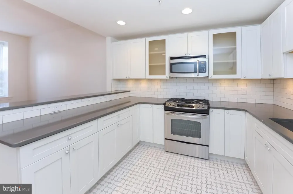 1518 SPRUCE STREET #4A Philadelphia, PA 19102