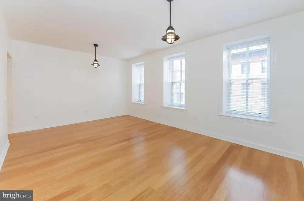 1518 SPRUCE STREET #4A Philadelphia, PA 19102