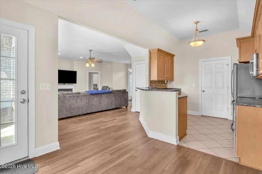 38 Castle Bay Drive Hampstead, NC 28443