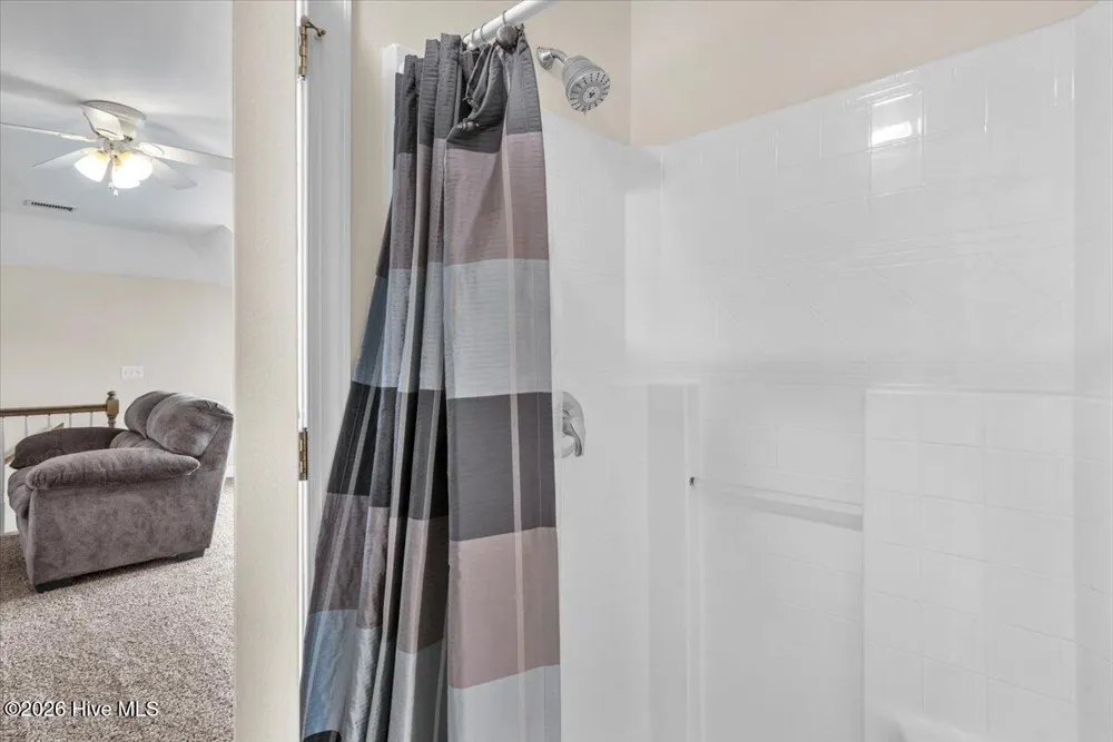 38 Castle Bay Drive Hampstead, NC 28443