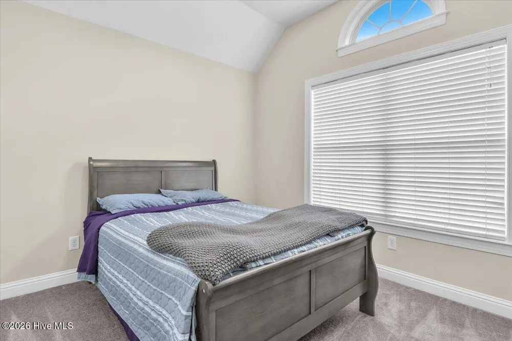38 Castle Bay Drive Hampstead, NC 28443