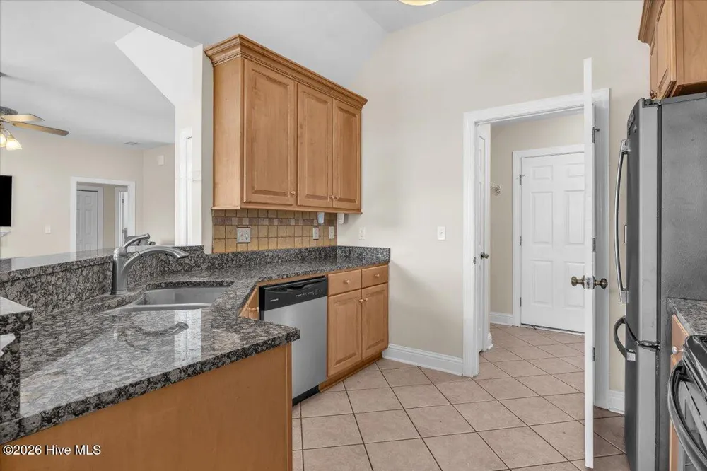 38 Castle Bay Drive Hampstead, NC 28443