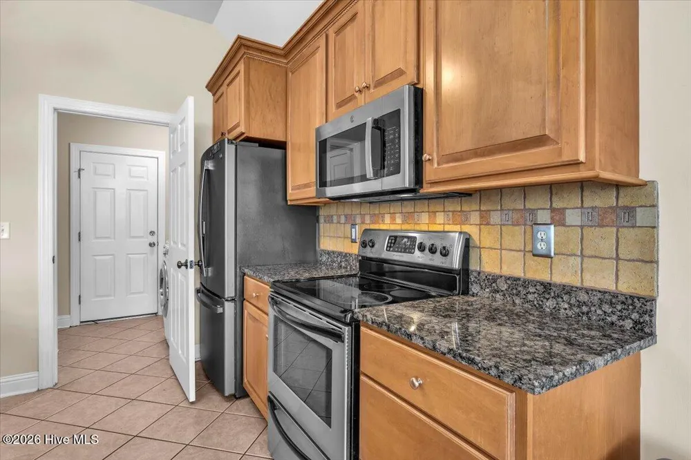 38 Castle Bay Drive Hampstead, NC 28443