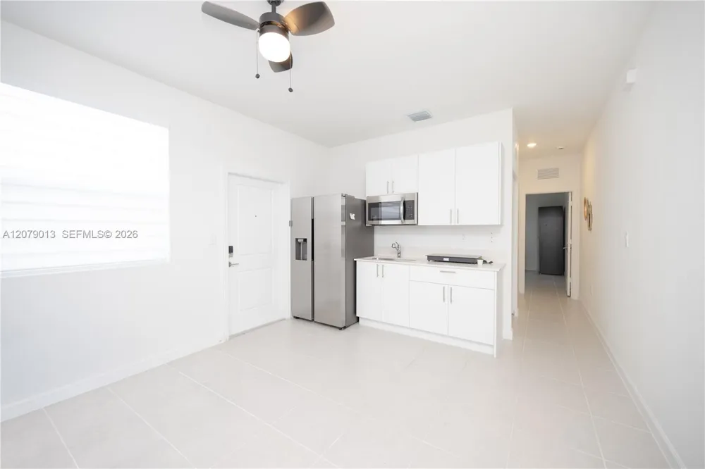 13609 SW 185th Ln Miami, FL 33177