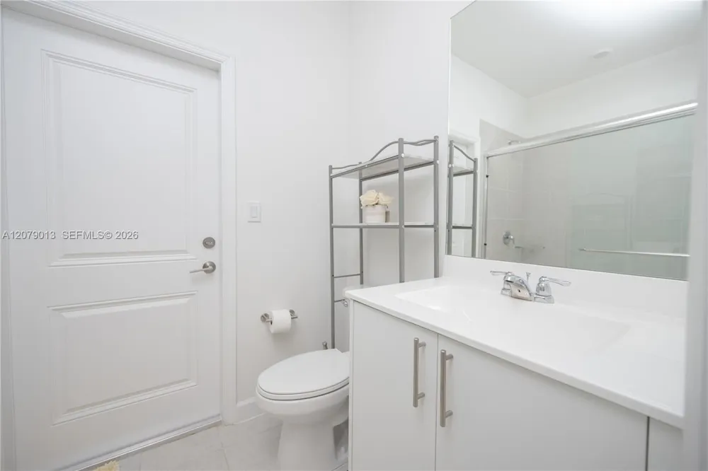 13609 SW 185th Ln Miami, FL 33177