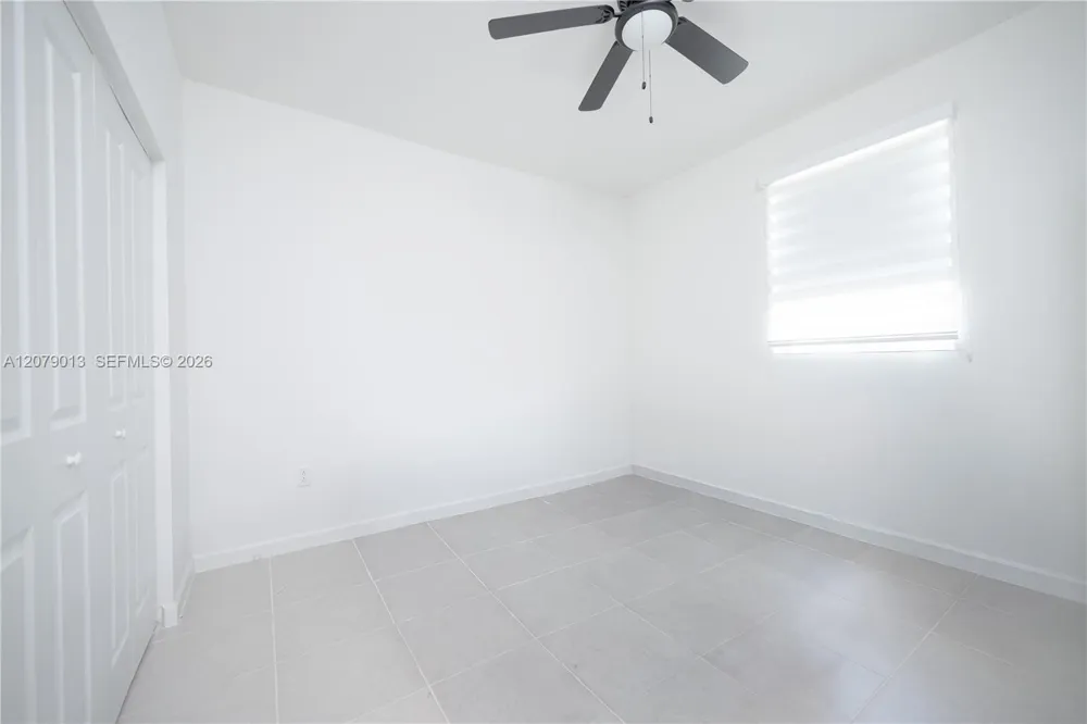 13609 SW 185th Ln Miami, FL 33177