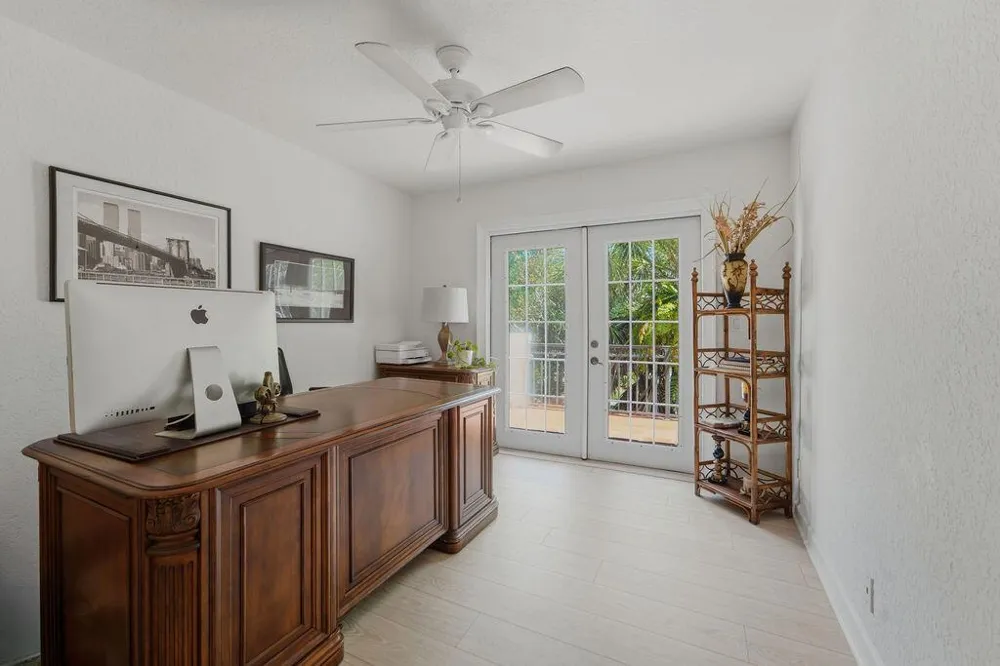 8074 MURANO CIRCLE Palm Beach Gardens, FL 33418