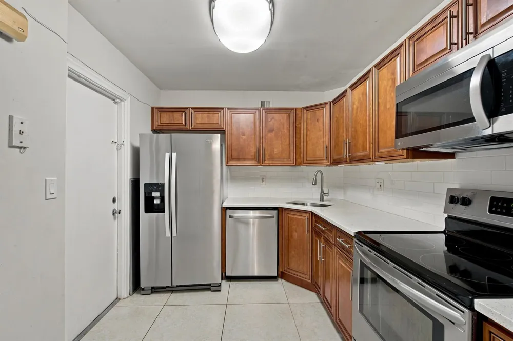 9 NE 19TH COURT #119C Wilton Manors, FL 33305