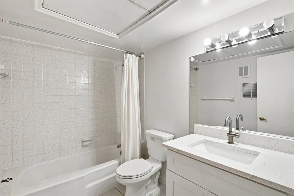 9 NE 19TH COURT #119C Wilton Manors, FL 33305