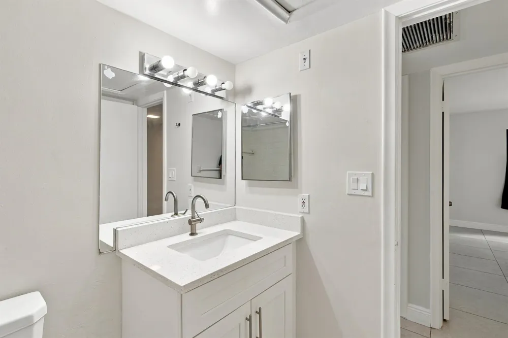 9 NE 19TH COURT #119C Wilton Manors, FL 33305