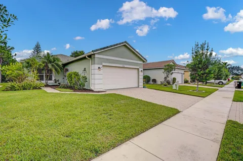 734 SW Rocky Bayou Terrace