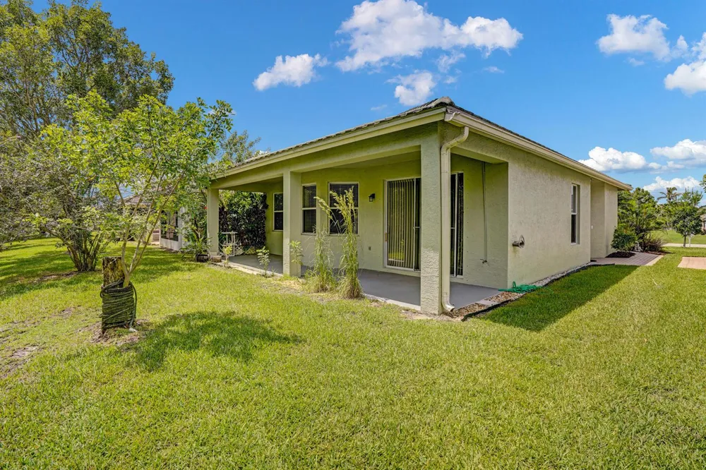 734 SW Rocky Bayou Terrace Port St. Lucie, FL 34986