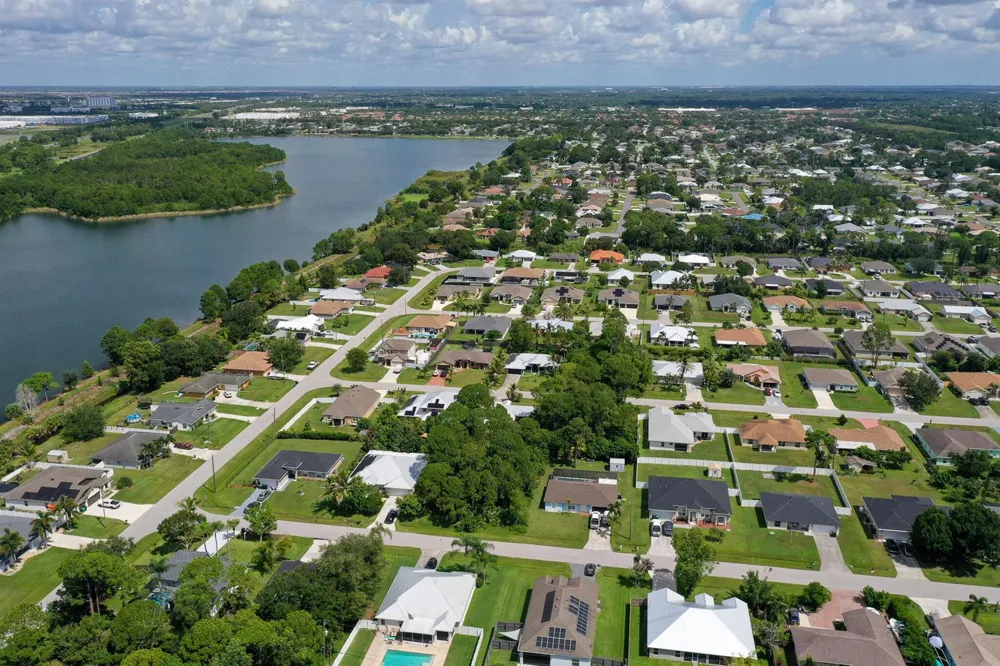 1881 SW LOFGREN AVENUE Port St. Lucie, FL 34953