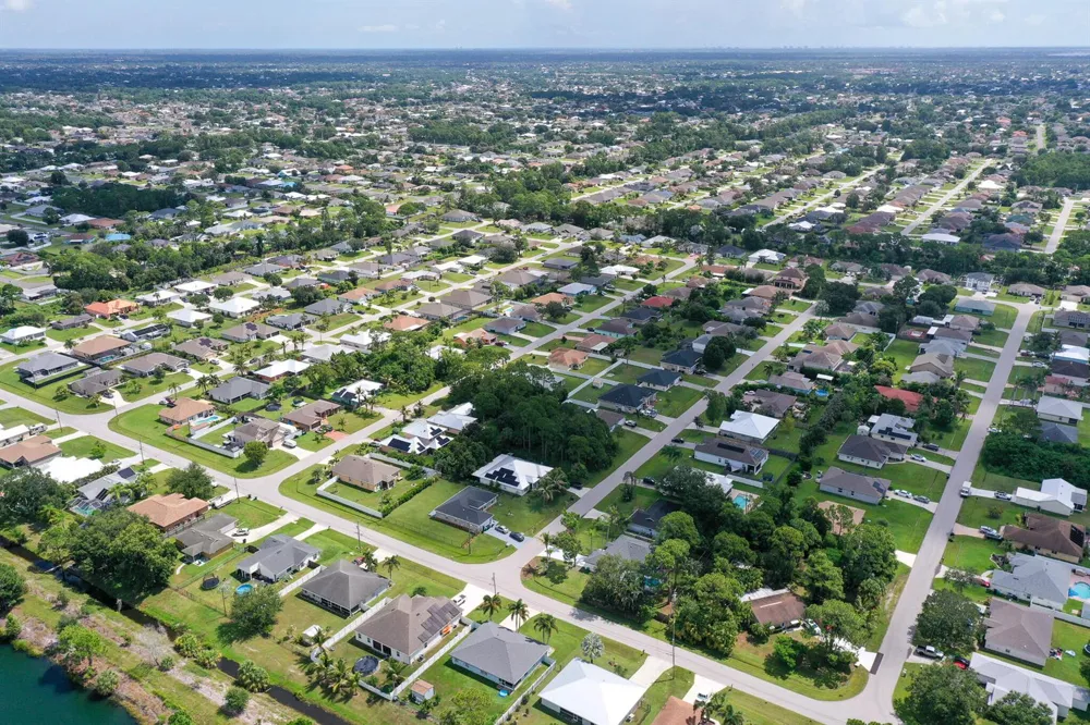 1881 SW LOFGREN AVENUE Port St. Lucie, FL 34953