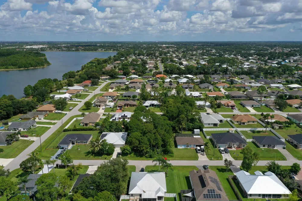 1881 SW LOFGREN AVENUE Port St. Lucie, FL 34953