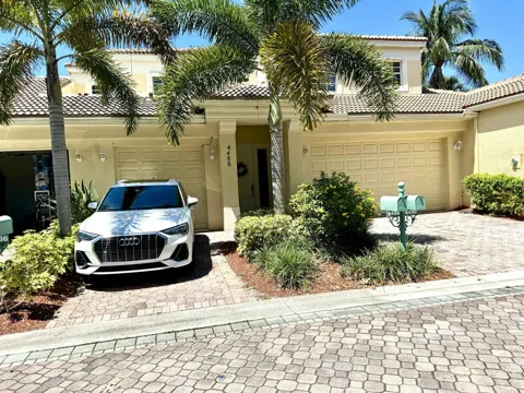 4488 Hickory Drive