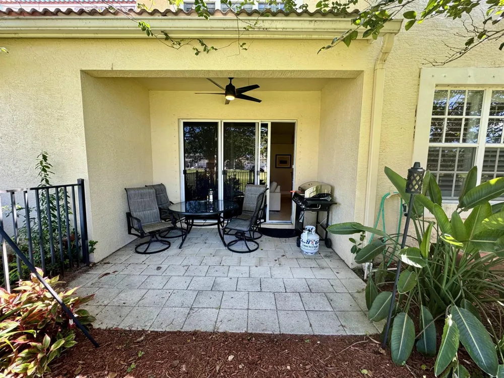 4488 Hickory Drive Palm Beach Gardens, FL 33418