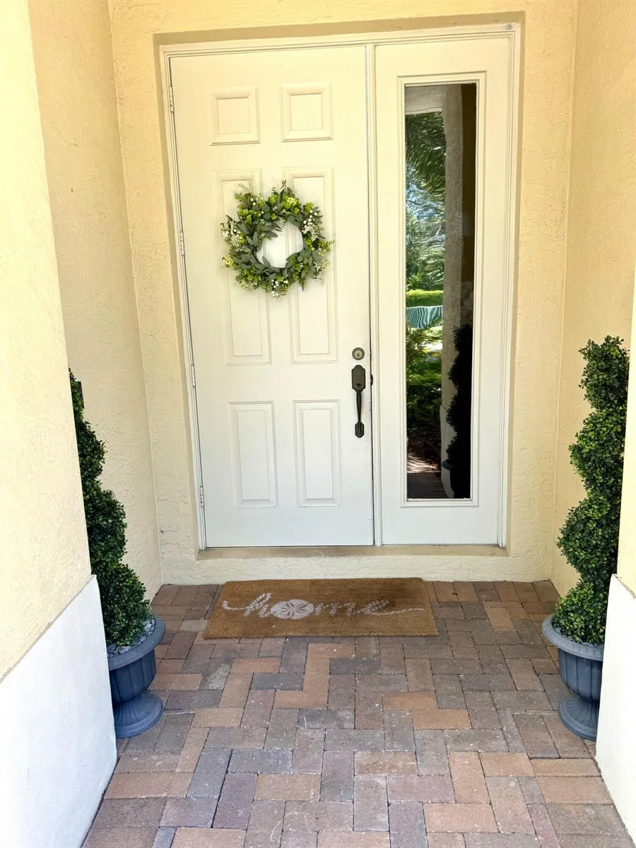 4488 Hickory Drive Palm Beach Gardens, FL 33418