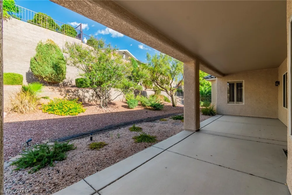 1668 Sebring Hills Drive Henderson, NV 89052