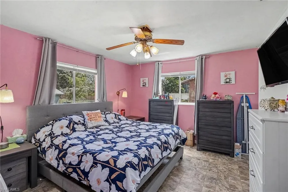 12608 2nd Street Fort Myers, FL 33905