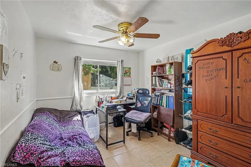 12608 2nd Street Fort Myers, FL 33905