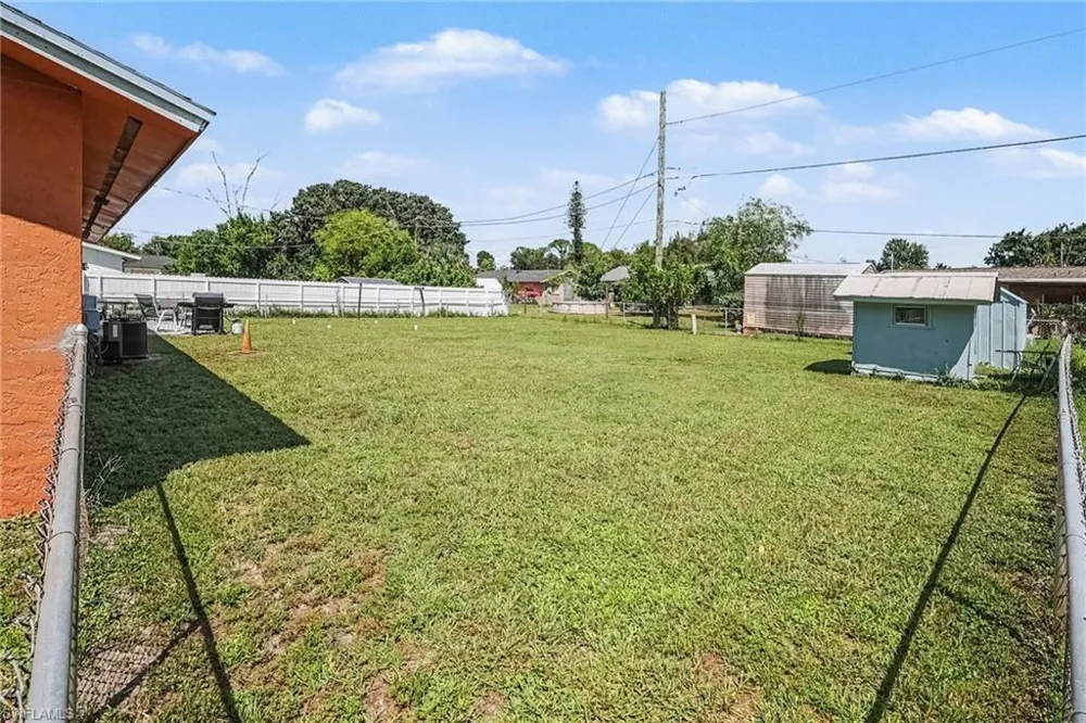 12608 2nd Street Fort Myers, FL 33905