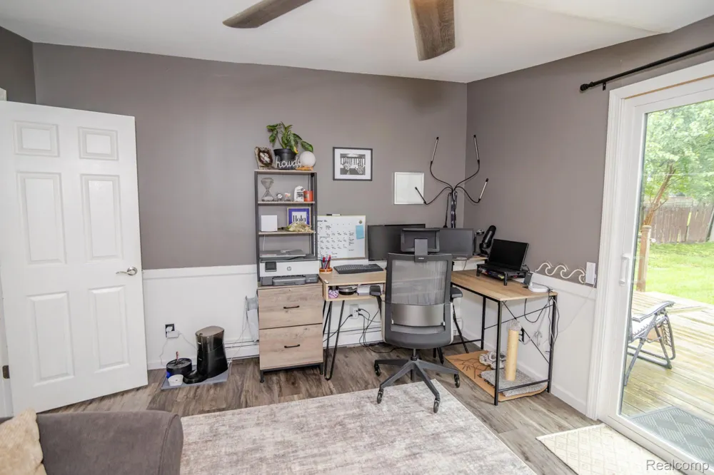 6063 Catalpa Avenue Sterling Heights City, MI 48314