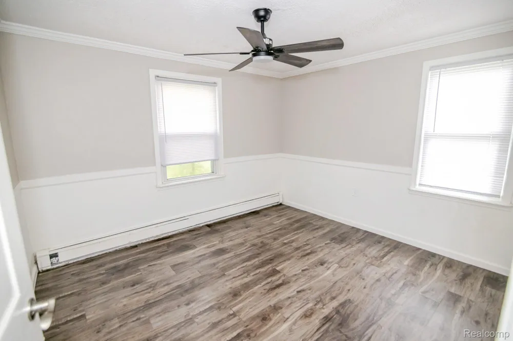 6063 Catalpa Avenue Sterling Heights City, MI 48314