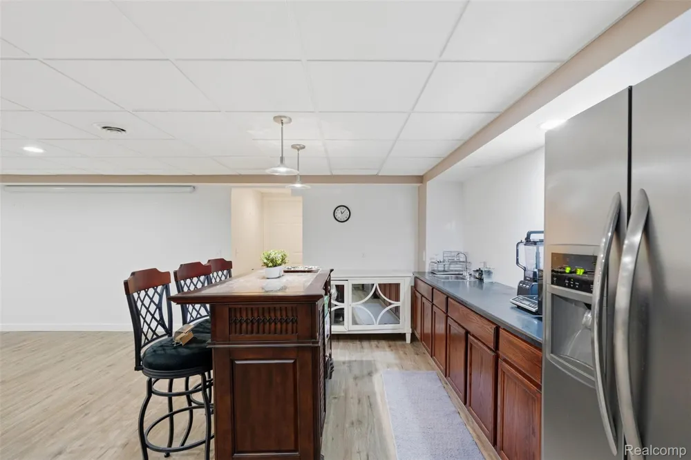 6786 Jasmine Dr Drive Troy City, MI 48098