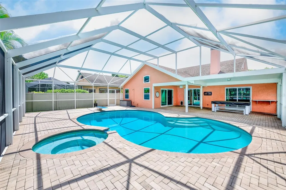 3106 FEATHERWOOD COURT Clearwater, FL 33759