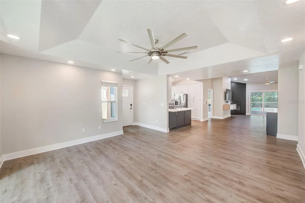 3106 FEATHERWOOD COURT Clearwater, FL 33759