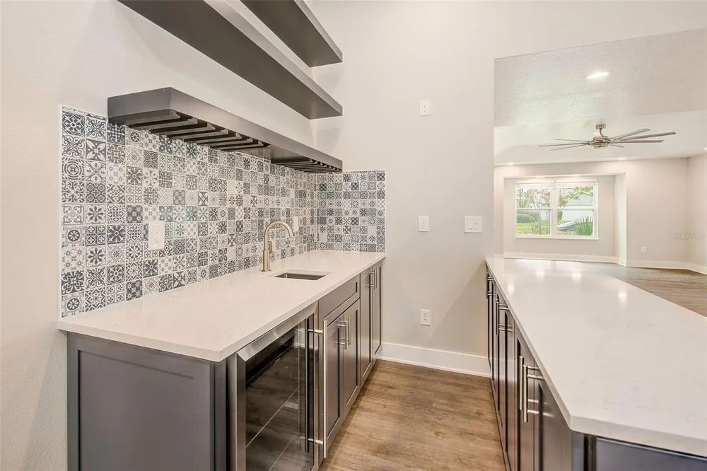 3106 FEATHERWOOD COURT Clearwater, FL 33759