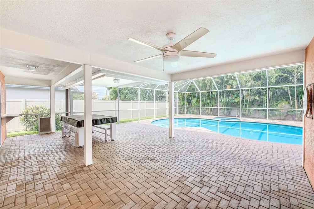 3106 FEATHERWOOD COURT Clearwater, FL 33759