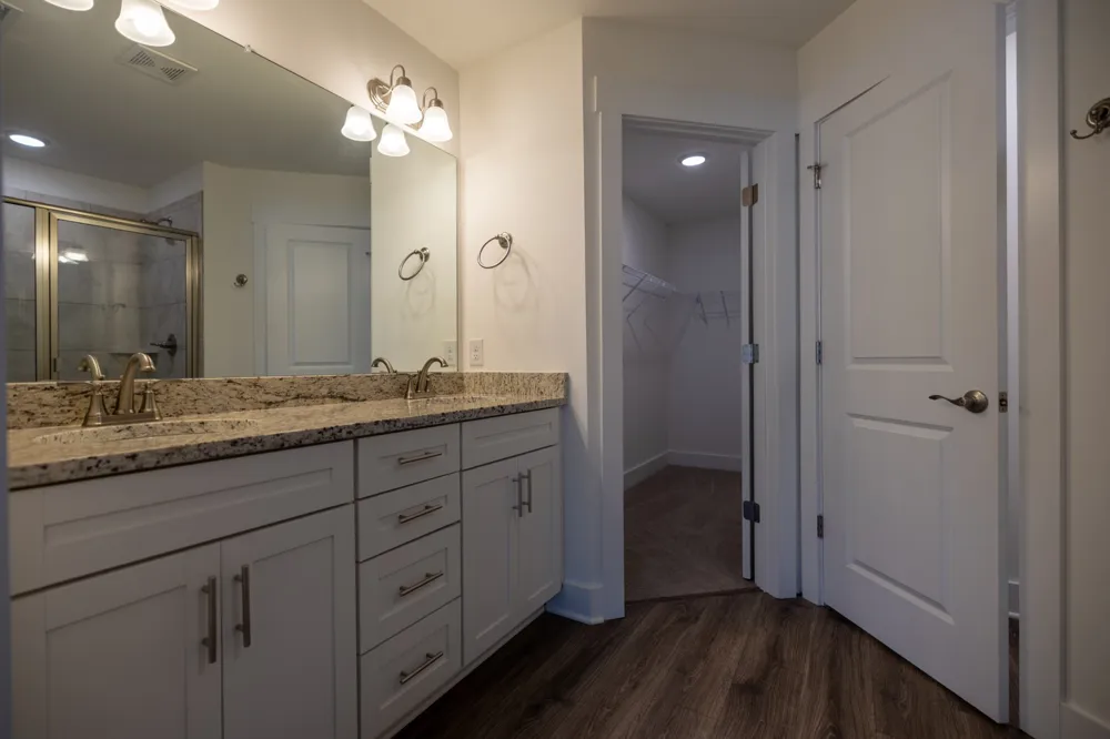 1086 Sweetleaf Dr Franklin, TN 37064