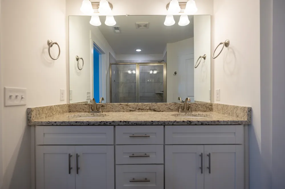 1086 Sweetleaf Dr Franklin, TN 37064