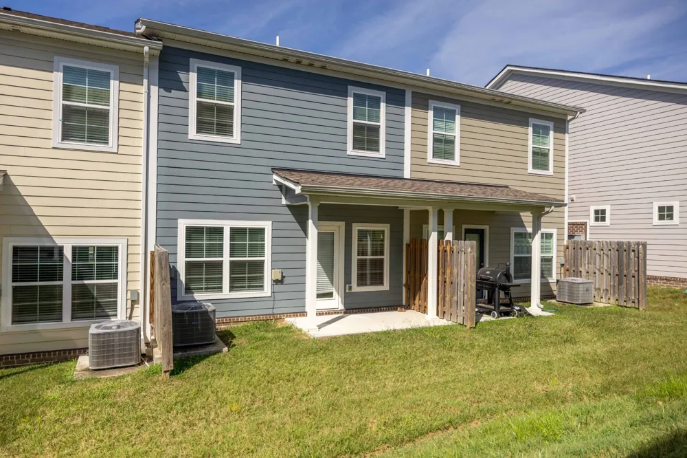 1086 Sweetleaf Dr Franklin, TN 37064